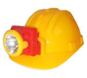 Bouwhelm met lamp