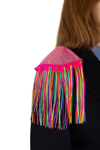 Kleurrijke schouderstuk met neon franjes